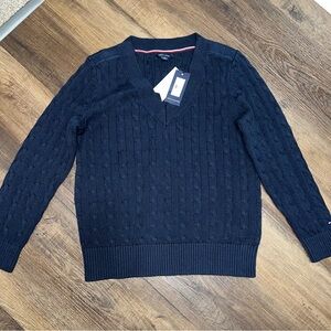 Tommy Hilfiger Women's Adaptive V-neck Cable Knit Sweater With Velcro Closure